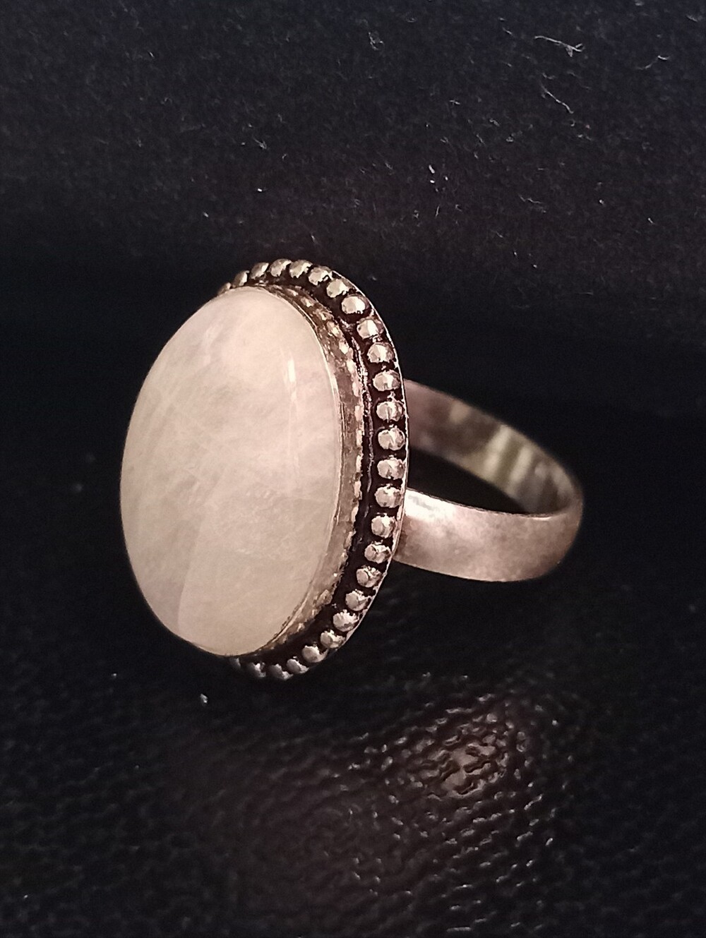 Natural Rainbow Moonstone Oval Silver Ring Sz 8 - Picture 2 of 6
